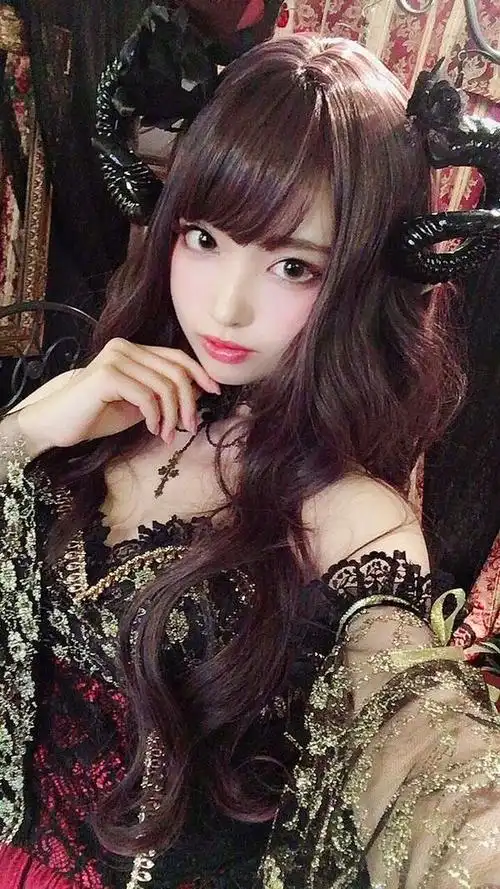 今日热播封面